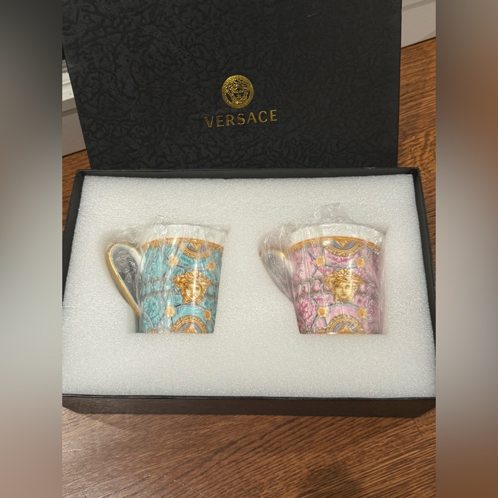 RARE Versace Rosenthal Collab Gold Trim Pink & Blue Mug Set New in Box